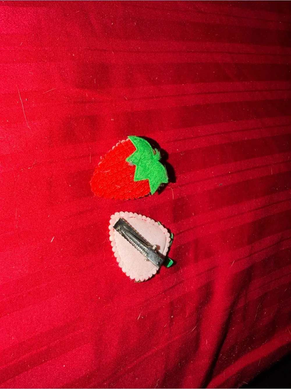Strawberry Felt Kids Hair Clips - Red & Green